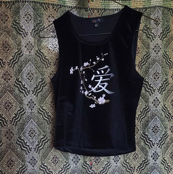 NWOT Velvet Cherry Blossom Dalia's Racerback Crop - Picture 5 of 6